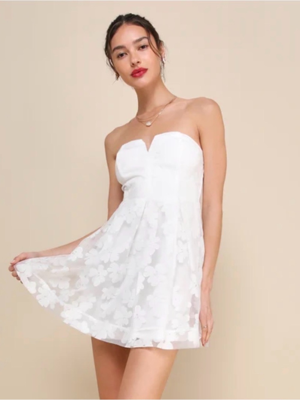 Lulus Distinctly Flirty White Floral Burnout Strapless Mini Dress Women’s Large